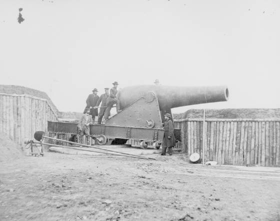 15-inch Rodman gun.jpg