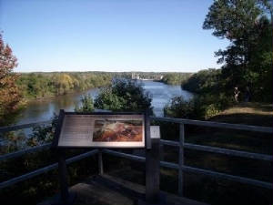 Drewry's Bluff overlooking James River.jpg