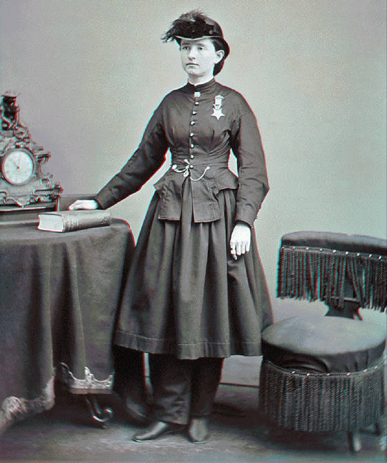 Women Civil War Soldiers.jpg