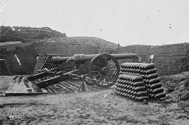 30 pounder Parrott rifle.jpg