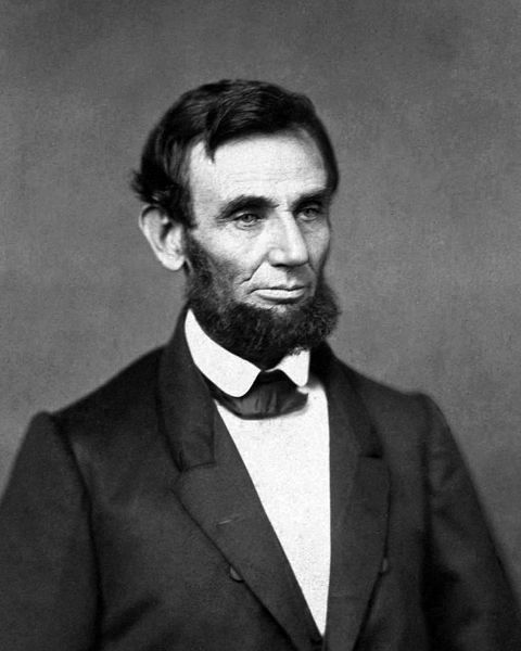 First photo of President Abraham Lincoln.jpg