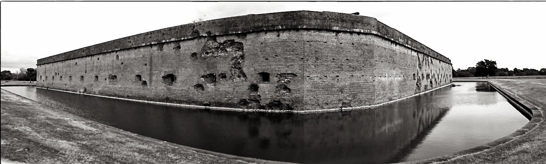 Fort Pulaski Panorama.jpg