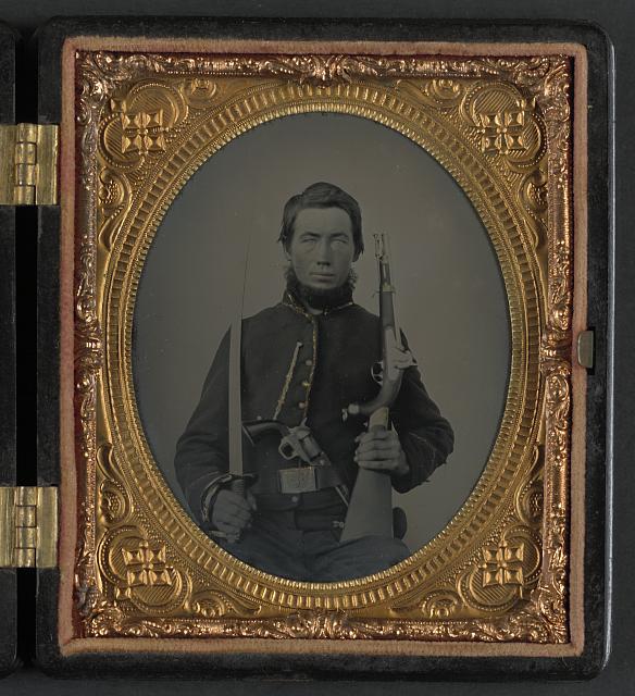 Civil War Cavalry Revolver.jpg